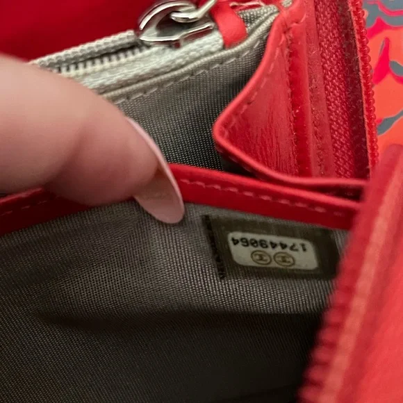 Chanel Long Gusset Wallet - Picture 7 of 7